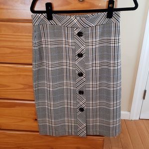 Ann Taylor plaid pencil skirt size 4